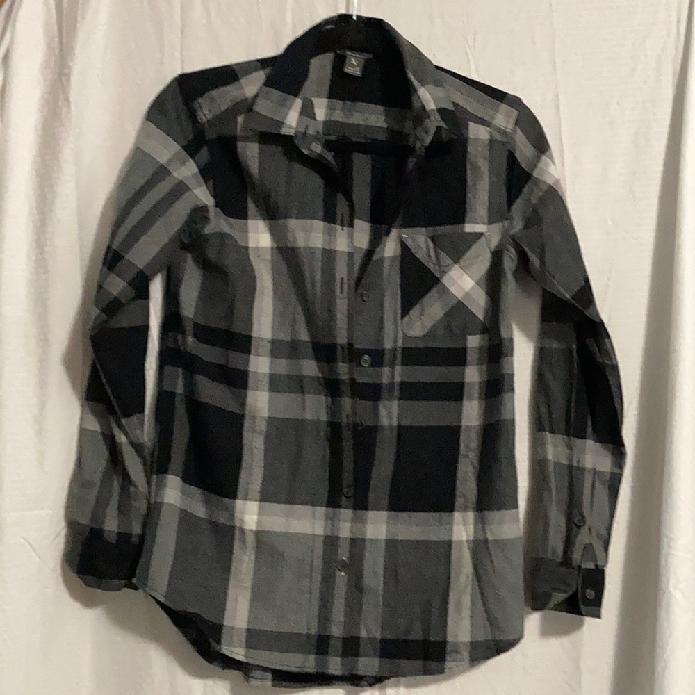 Eddie Bauer Women’s Flannel Shirt - Picture 1 of 9